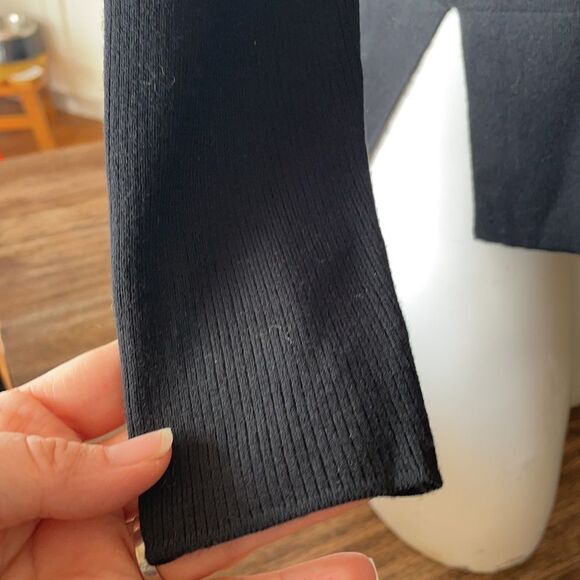 Akris punto 6 nwot studded v neck merino wool black sweater - Picture 7 of 15